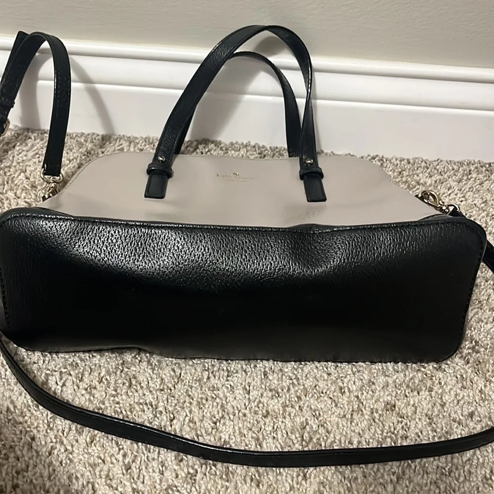 Kate spade purse - Picture 4 of 8